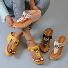 Load image into Gallery viewer, Ladies Flip Flop Wedge slippers