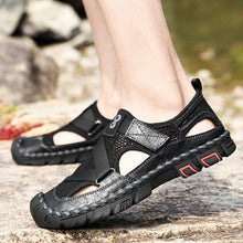 Load image into Gallery viewer, Men's Outdoor Wading Beach Shoes Mesh Non-slip Hole Sandals
