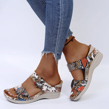 Load image into Gallery viewer, Women's Casual Slope Heel Snake Print Slippers
