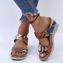 Load image into Gallery viewer, Women's Casual Slope Heel Snake Print Slippers

