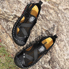 Load image into Gallery viewer, Men's Outdoor Wading Beach Shoes Mesh Non-slip Hole Sandals
