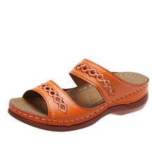 Load image into Gallery viewer, Women's Cutout Flat Casual Slippers
